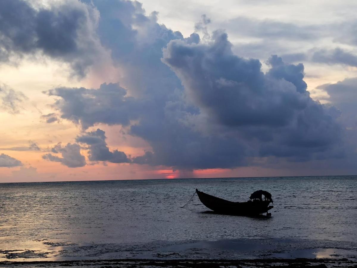 Honey Moon Beach Resort ANDAMAN AND NICOBAR ISLANDS Екстер'єр фото